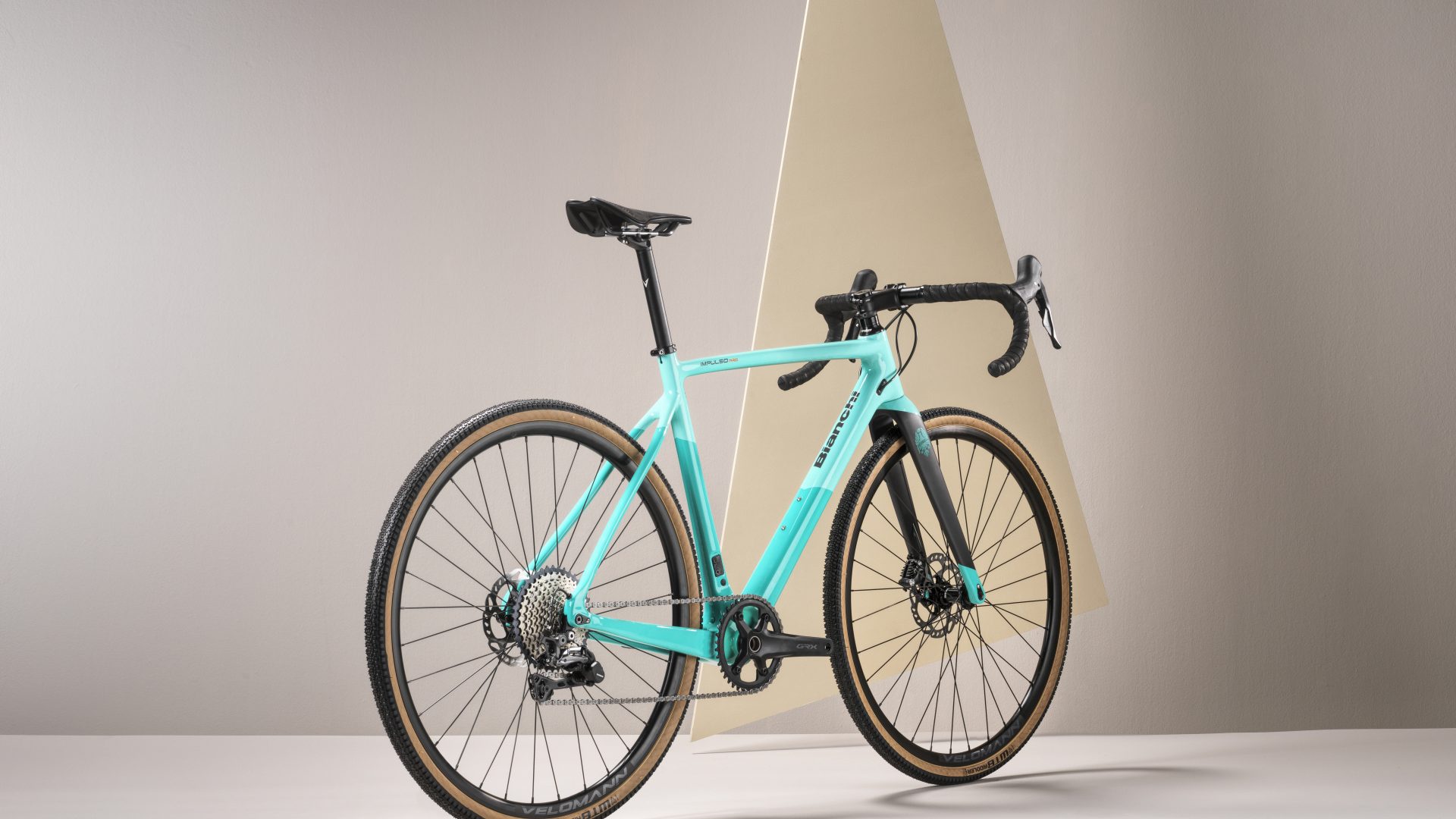 B5 bianchi 2021 1920x1080