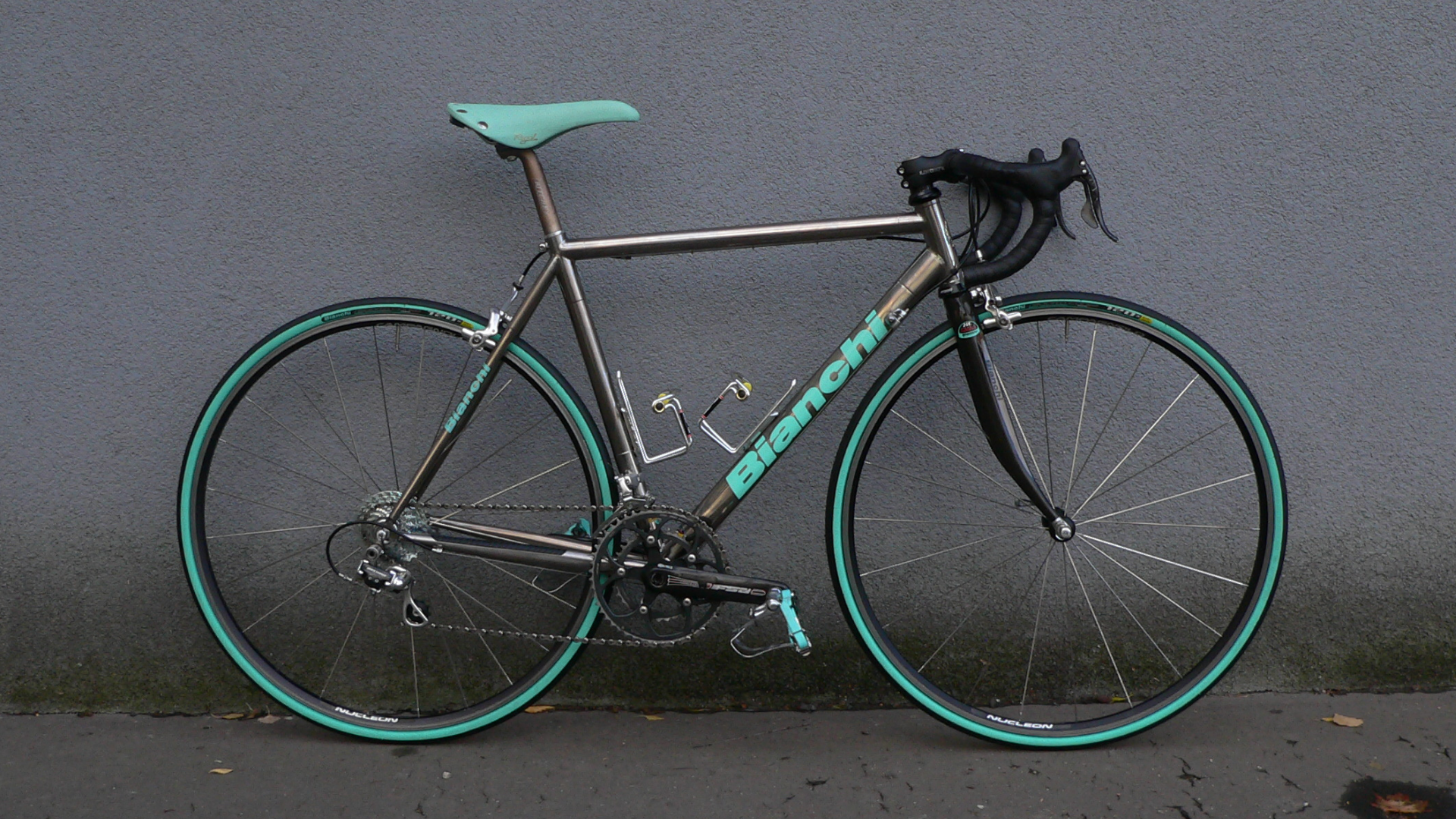 BIANCHI EV TI LUGGED – TITANOVÝ RÁM (2)